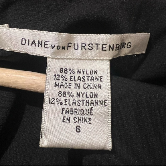 DIANE VON FURSTENBERG Black Sleeveless Wrap-Style Sheath Dress Size 6 - Picture 3 of 5